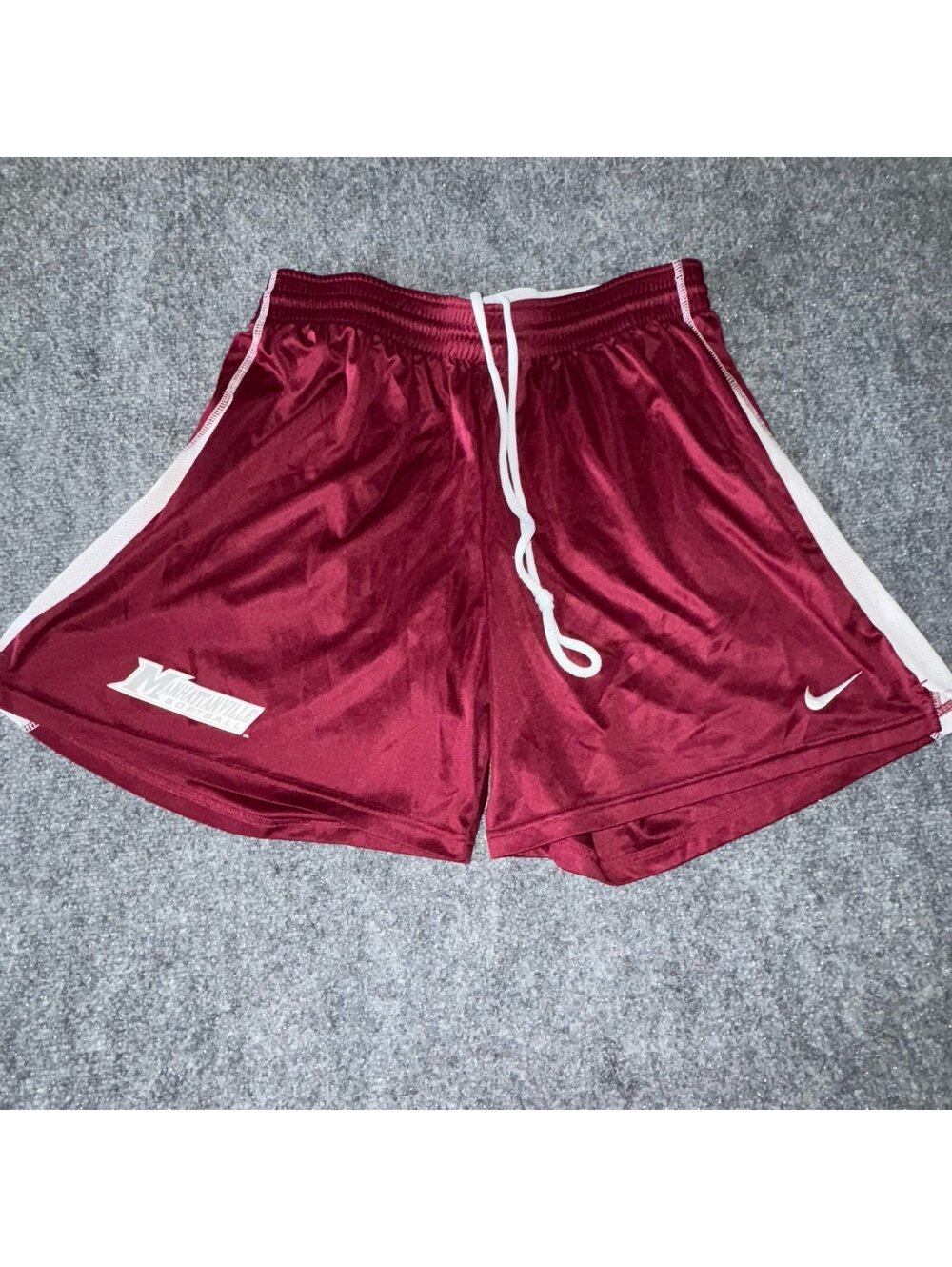 Nike Manhattanville Softball Athletic Mesh Shorts Womens XL Vtg y2k 90s Rare